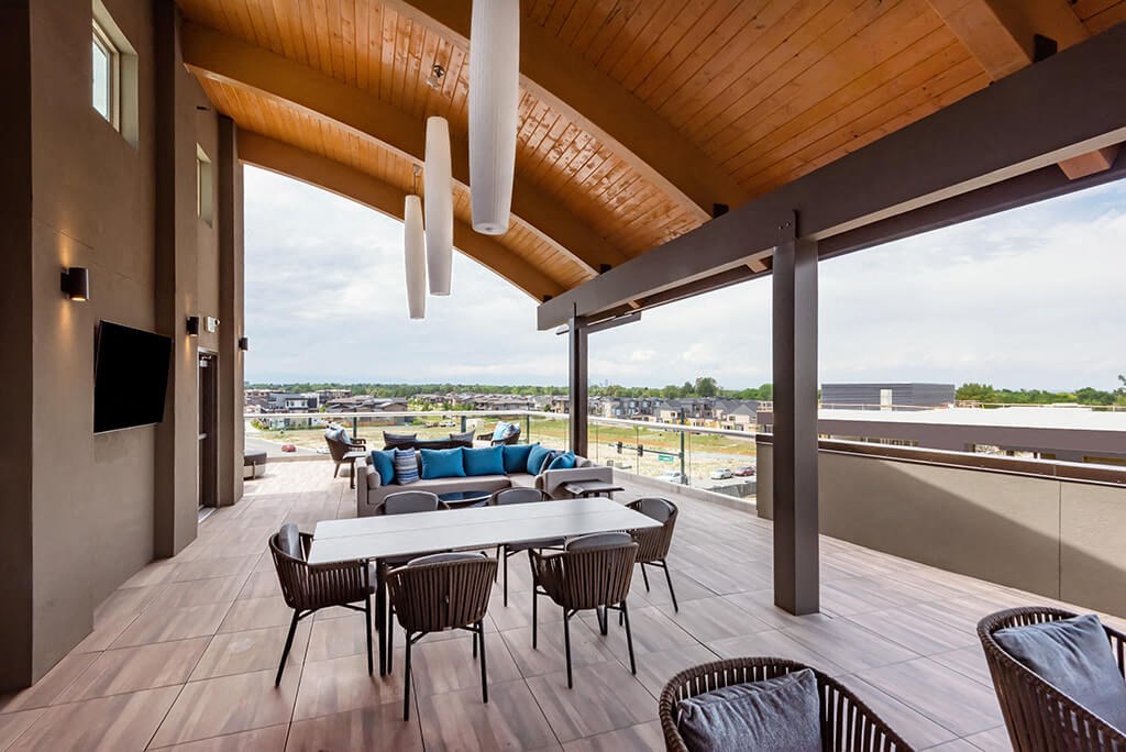 Encore At Boulevard One