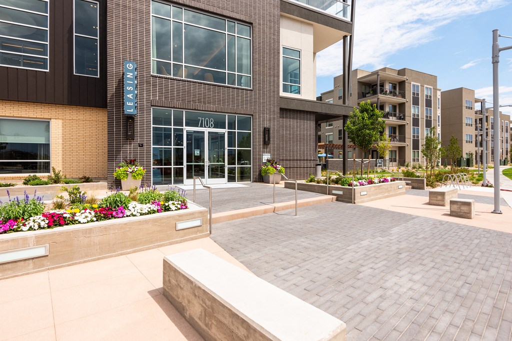 Encore At Boulevard One