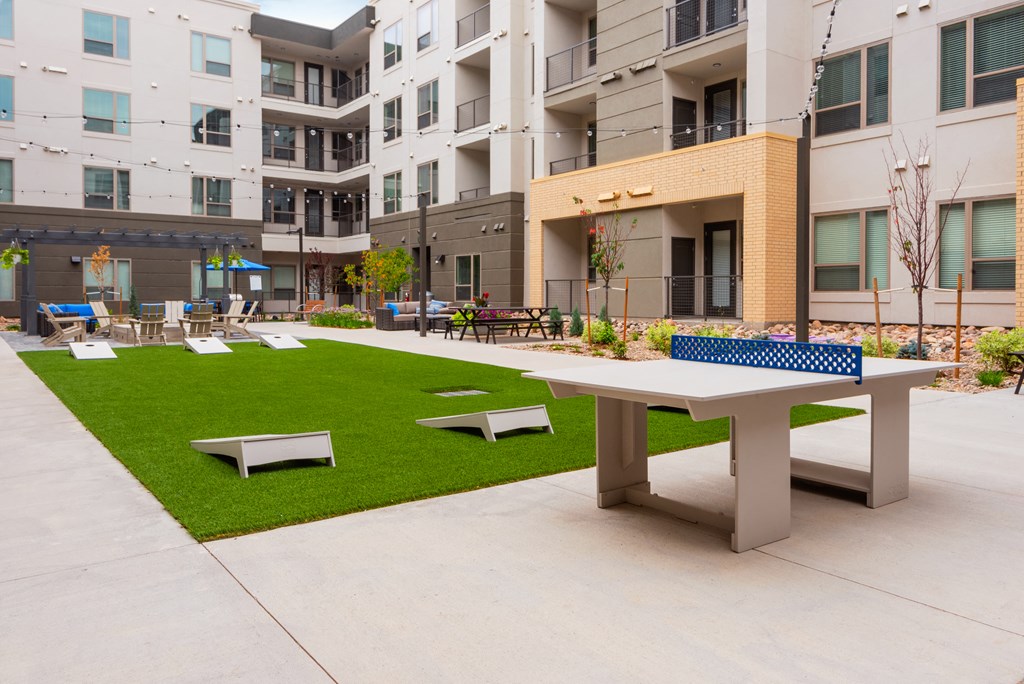 Encore At Boulevard One