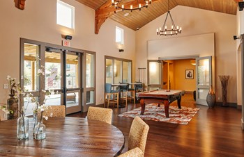 Clubroom - Photo Gallery 5