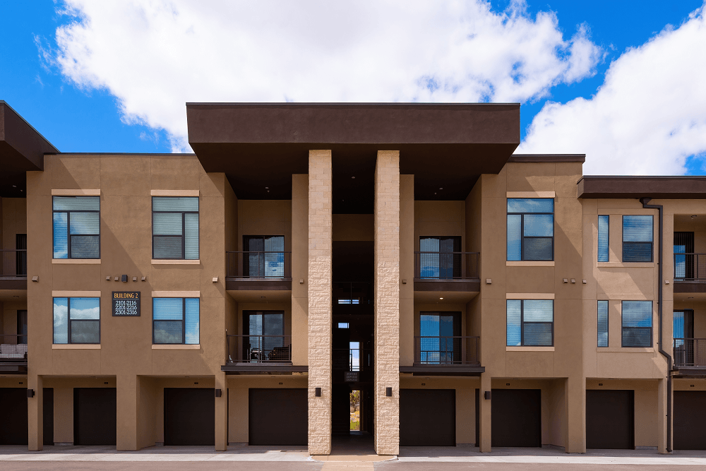 exterior view of escape at arrowhead apartments