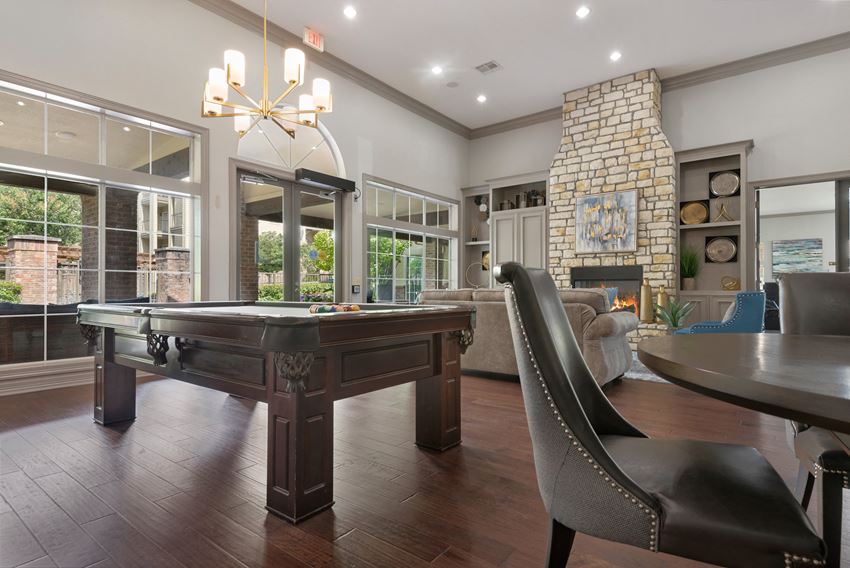 9520 Wilcrest Drive 1-2 Beds Apartment, Affordable for Rent - Photo Gallery