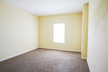 3409 W. Live Oak, Unit D 2-3 Beds Apartment, Townhouse for Rent - Photo Gallery 5