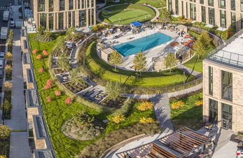 Large Luxury Courtyard at Porte Apartments