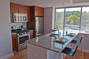 3050 Corlear Avenue Studio-3 Beds Apartment for Rent - Photo Gallery 18