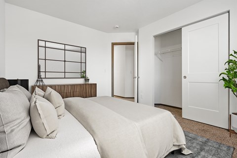 7629 E 10Th Street 2 Beds Apartment for Rent