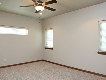 3611 E Bison Trail 3 Beds Townhouse for Rent - Photo Gallery 5