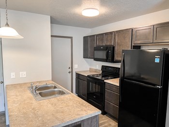 1040 Blue Ridge Place NW Studio-3 Beds Apartment, Townhouse for Rent - Photo Gallery 2