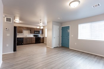 510 N Bahnson Ave 1-4 Beds Apartment, Townhouse for Rent - Photo Gallery 3