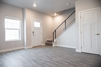 2837 S Lancaster Drive 1-3 Beds Apartment, Townhouse for Rent - Photo Gallery 31