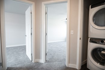 2837 S Lancaster Drive 1-3 Beds Apartment, Townhouse for Rent - Photo Gallery 43