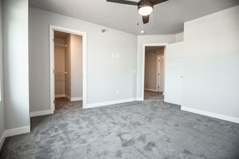 2837 S Lancaster Drive 1-3 Beds Apartment, Townhouse for Rent - Photo Gallery 46