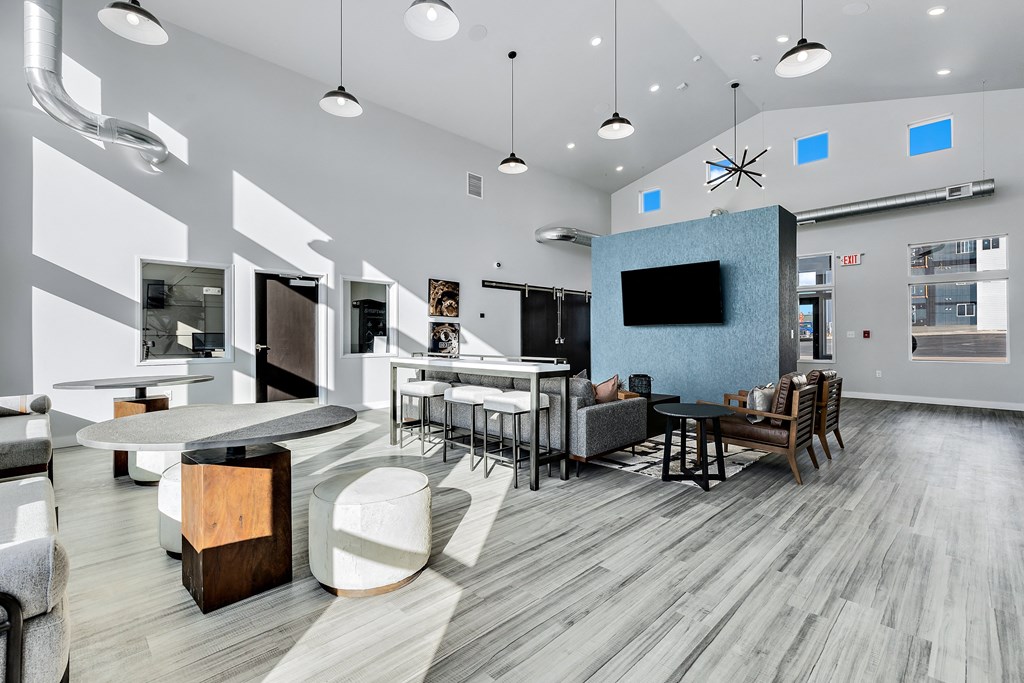 clubhouse with guest seating