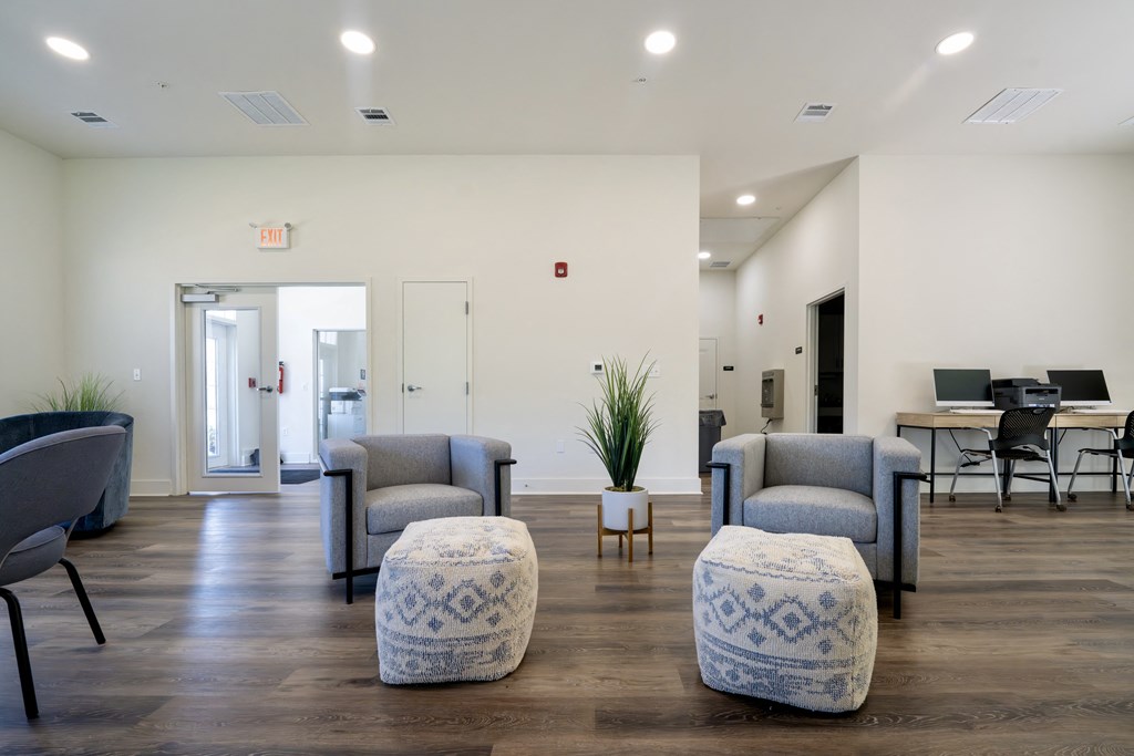 the preserve at ballantyne commons community room with couches and chairs