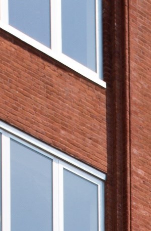 the building where the hotel is located