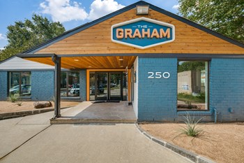 250 Uvalde Rd 1-3 Beds Apartment for Rent - Photo Gallery 6