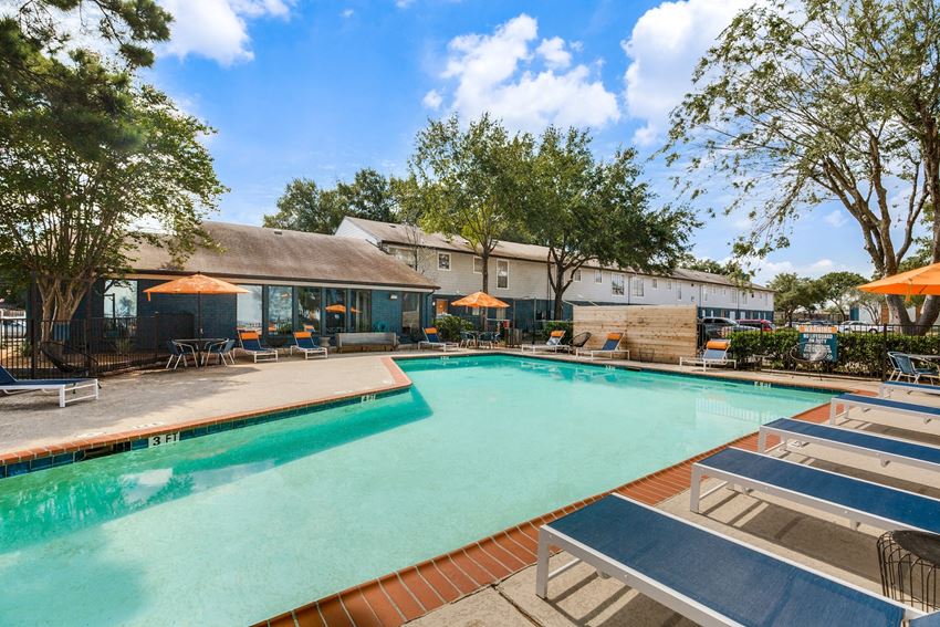 The Graham Apartments, 250 Uvalde Rd, Houston, TX RentCafe