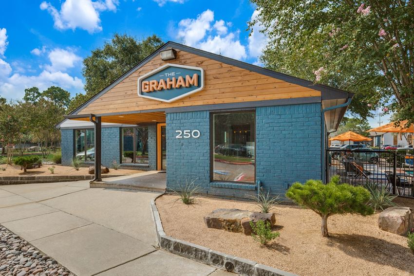 The Graham Apartments, 250 Uvalde Rd, Houston, TX RentCafe