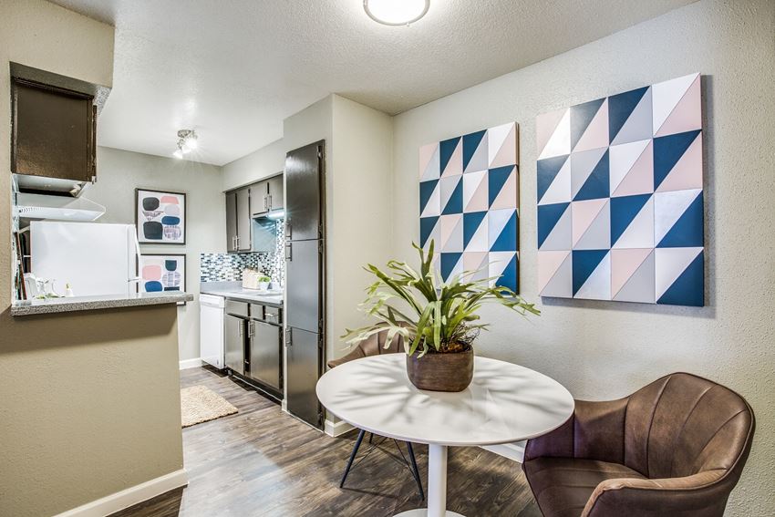 The Graham Apartments, 250 Uvalde Rd, Houston, TX RentCafe