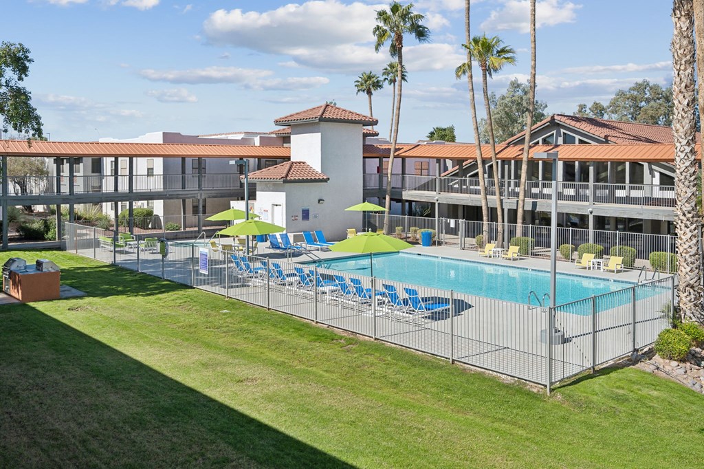 Palomar Apartment Homes