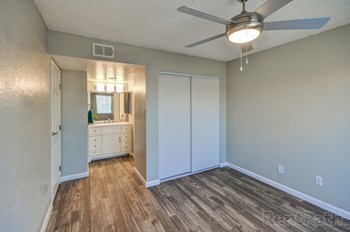 477 W Rio Salado Pky 2 Beds Apartment for Rent - Photo Gallery 20
