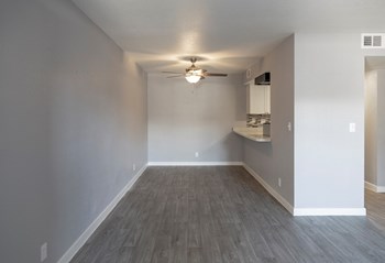 5055 Tamarus Street 1-2 Beds Apartment for Rent - Photo Gallery 7