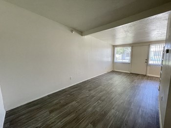 3208 N 68th Street Studio-2 Beds Apartment for Rent - Photo Gallery 11