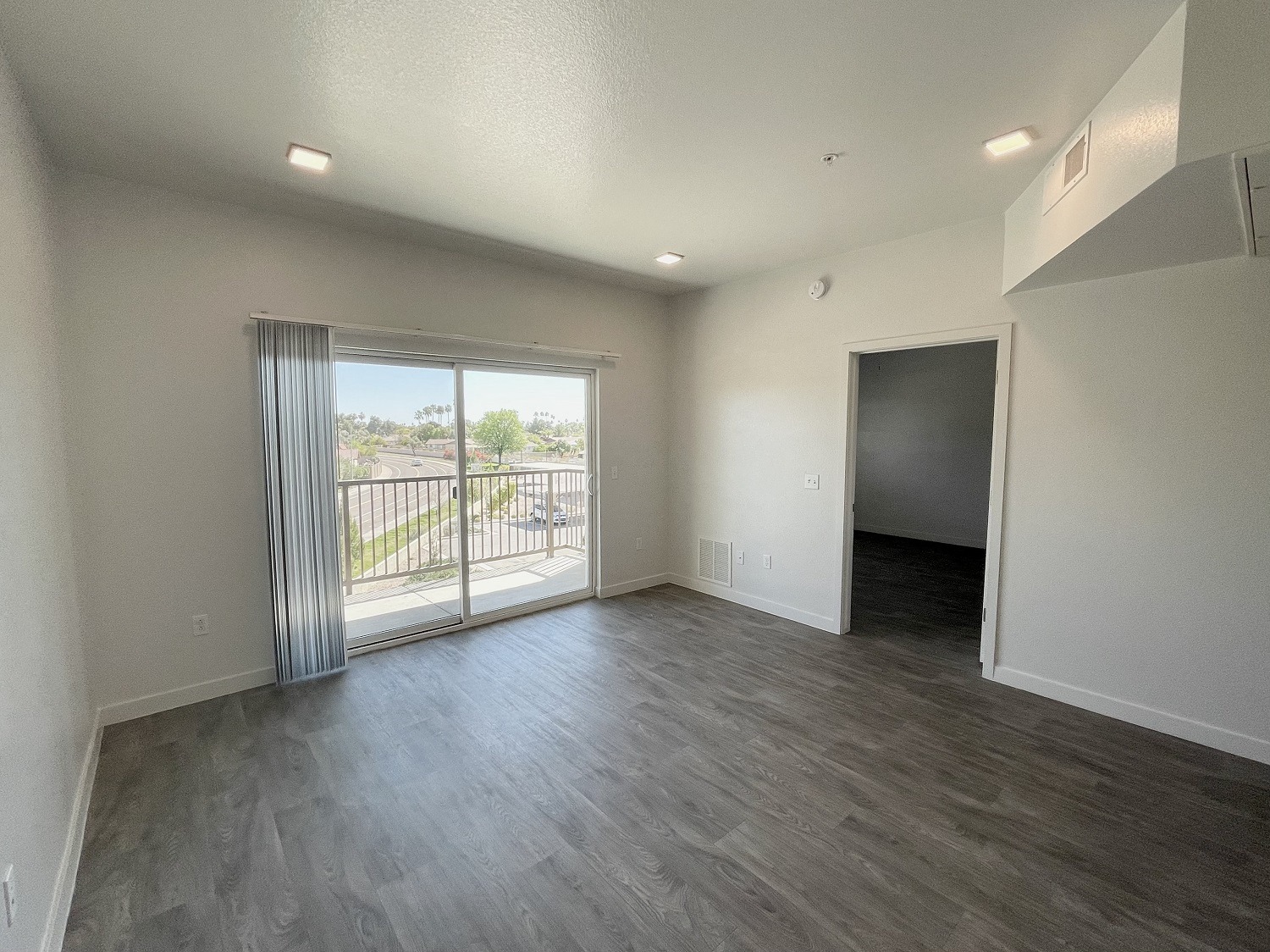 Granada Lakes Apartments