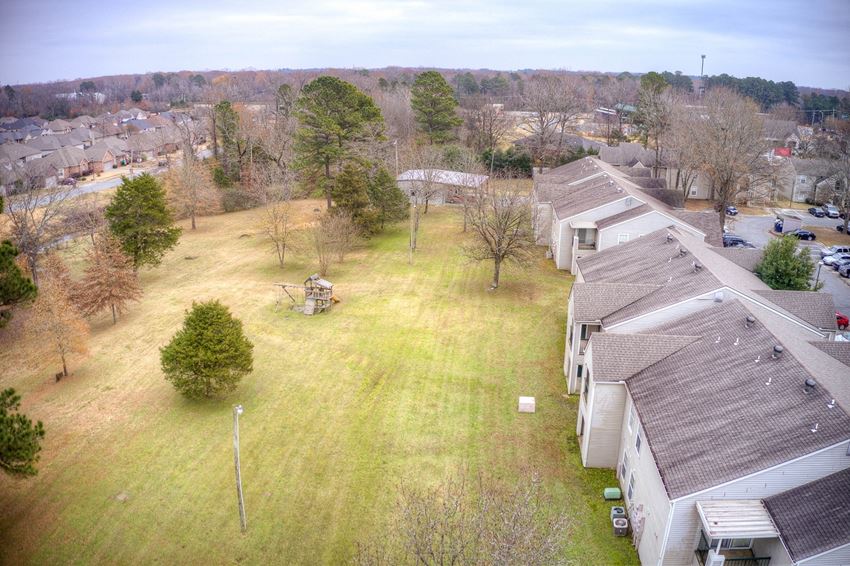 Otter Creek Villas Apartments, 13600 Otter Creek Parkway, Little Rock