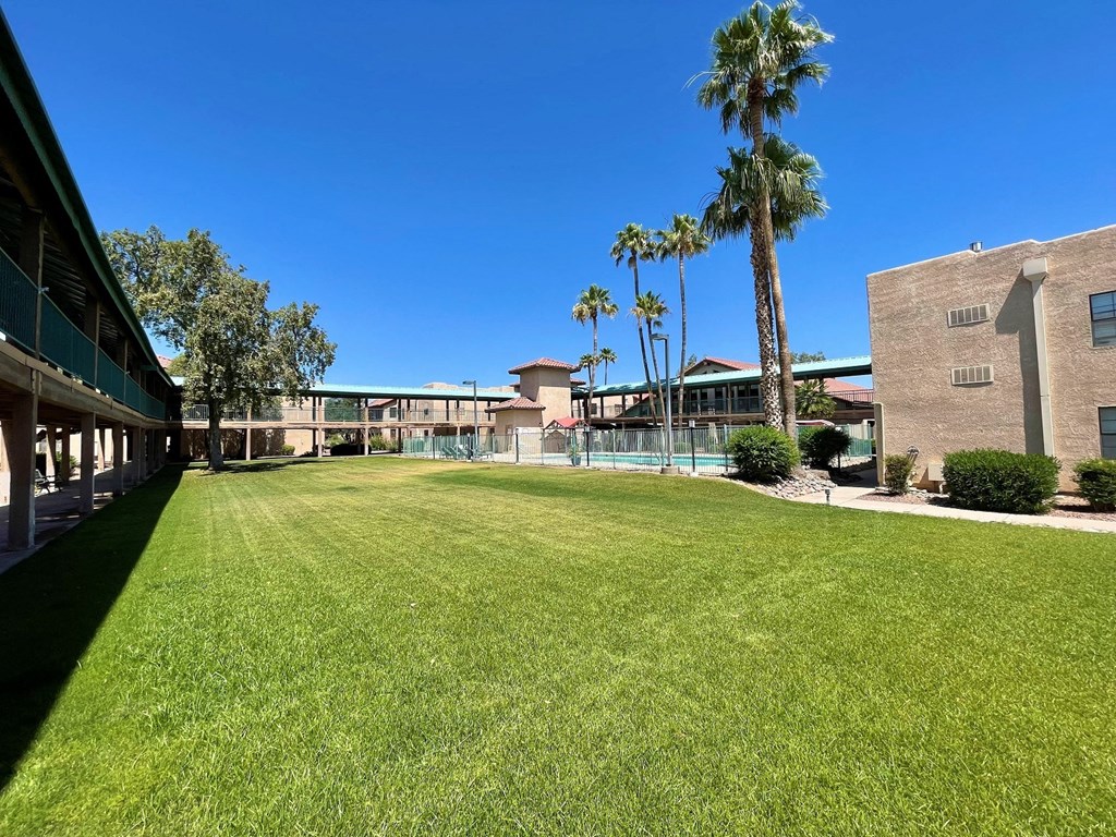 Palomar Apartments in Tucson, AZ