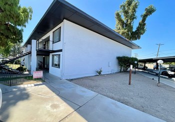 11141 W Arizona Ave Studio-1 Bed Apartment for Rent - Photo Gallery 2