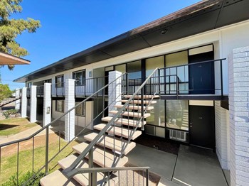11141 W Arizona Ave Studio-1 Bed Apartment for Rent - Photo Gallery 4