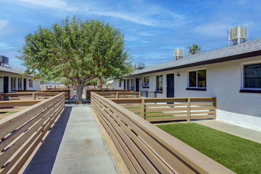 Primrose Apartments