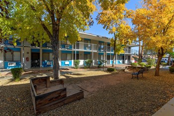 4330 South Eastern Avenue 1-3 Beds Apartment for Rent - Photo Gallery 6