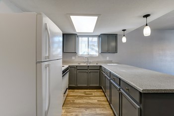 4330 South Eastern Avenue 1-3 Beds Apartment for Rent - Photo Gallery 10
