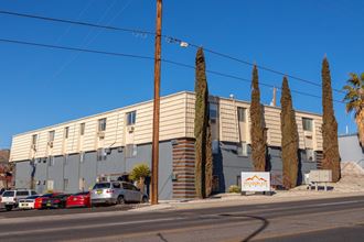 2223 Missouri Ave, 1-2 Beds Apartment for Rent
