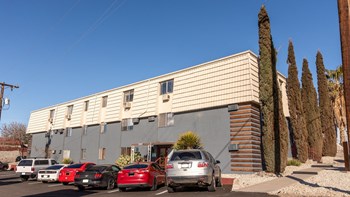 2223 Missouri Ave, 1-2 Beds Apartment for Rent - Photo Gallery 2