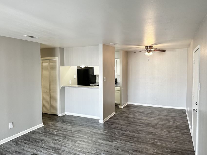 Otter Creek Villas Apartments, 13600 Otter Creek Parkway, Little Rock