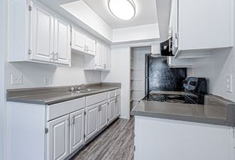 1547 E Broadway Rd 1-2 Beds Apartment for Rent