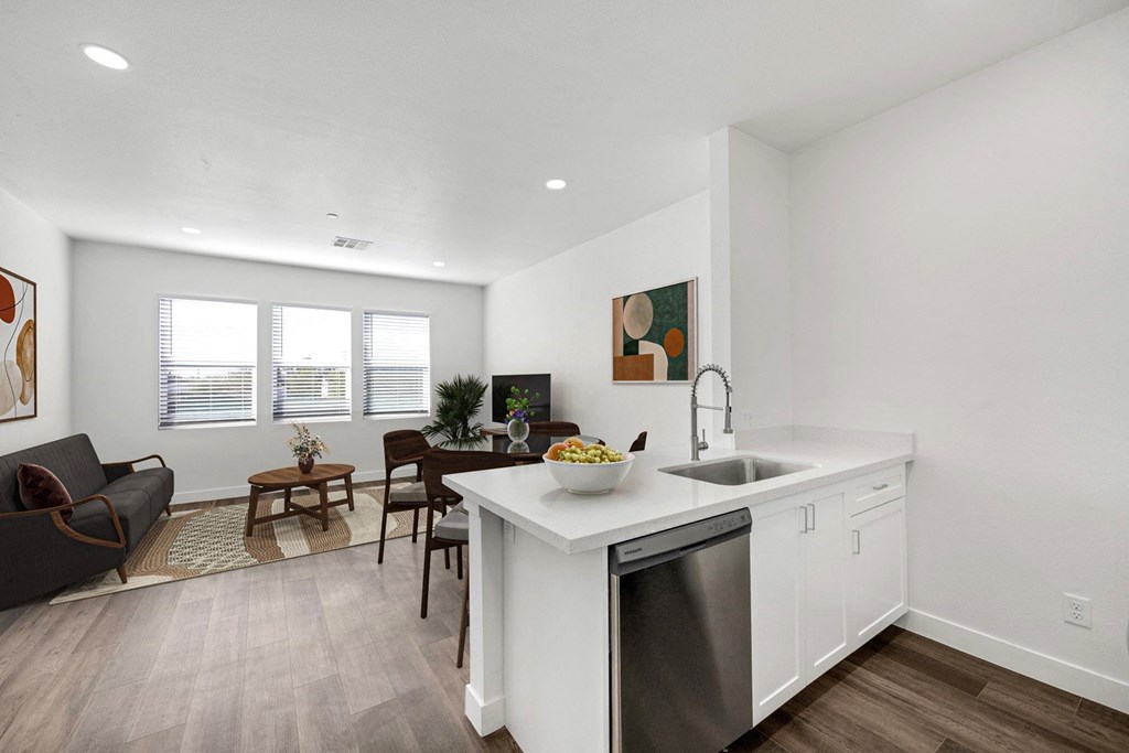 the preserve at ballantyne commons apartment kitchen and living room