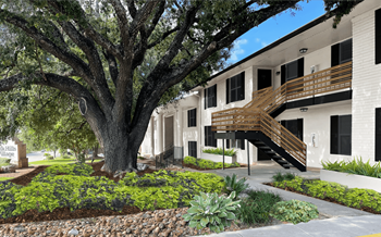 1847 Babcock Rd 1-3 Beds Apartment, Townhouse for Rent - Photo Gallery 3