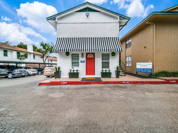 1847 Babcock Rd 1-3 Beds Apartment, Townhouse for Rent - Photo Gallery 4