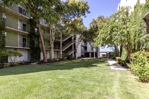1221 Broadway St Studio Apartment for Rent