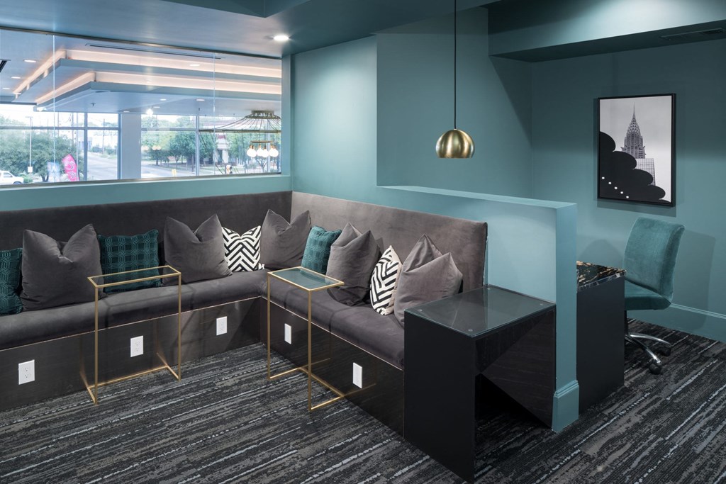 Social Nooks at Gatsby on Ross, Texas