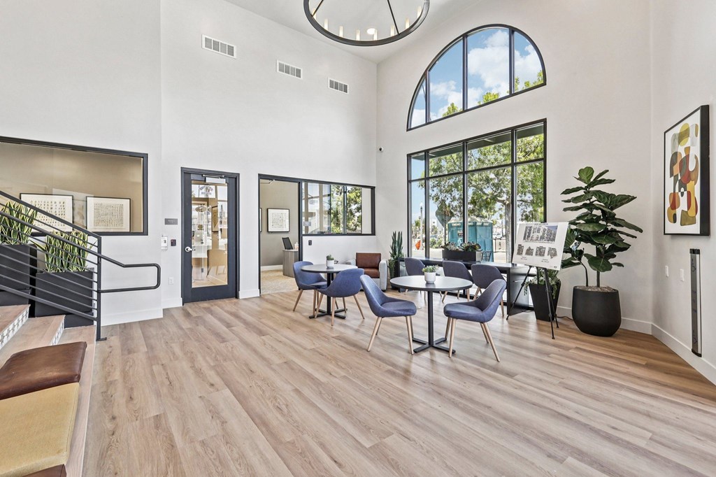 8181 Allison Ave | La Mesa CA