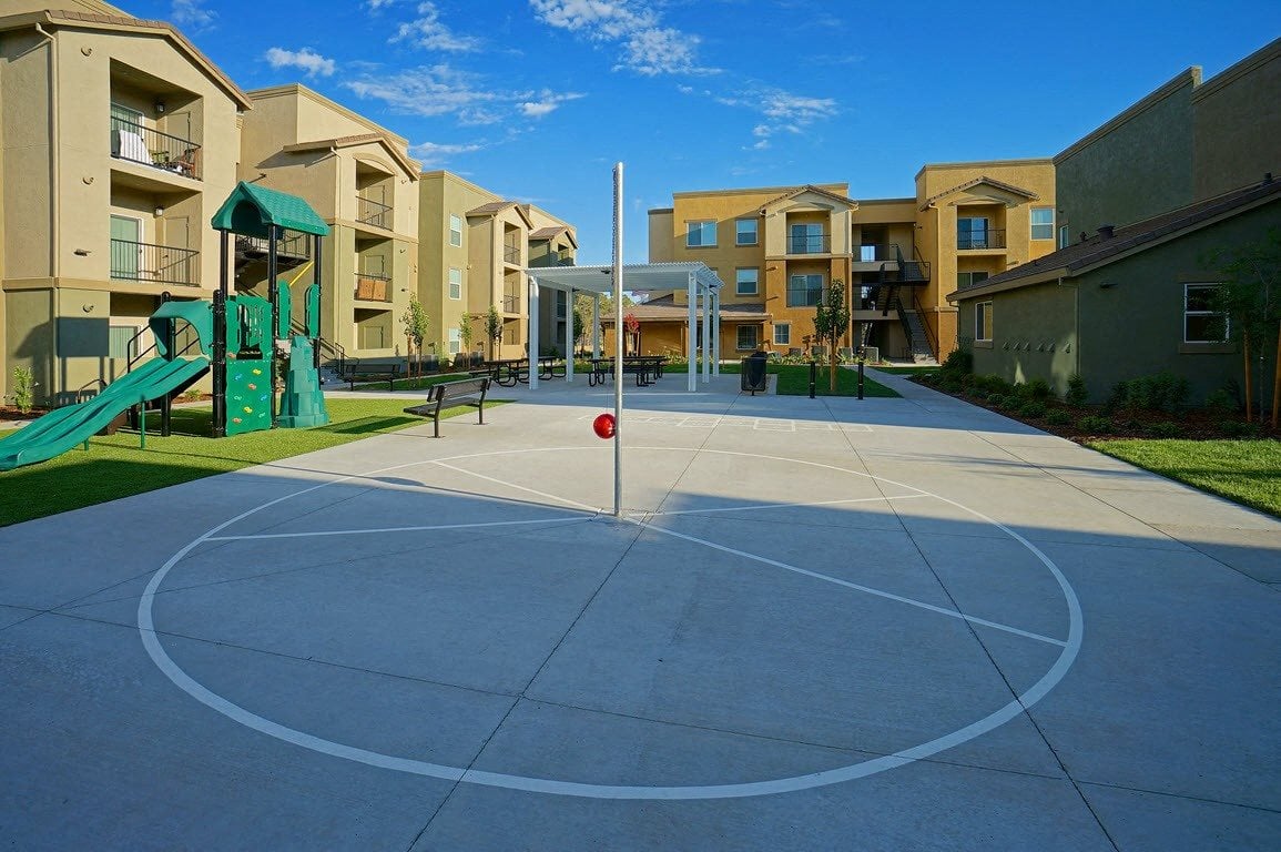 Arbor Creek Family Apartments | Apartments in Sacramento, CA