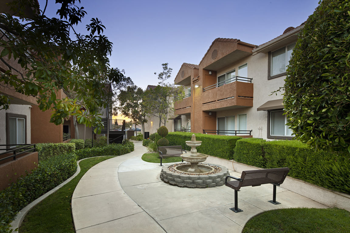 Las Serenas Senior Apartments Apartments in Simi Valley, CA