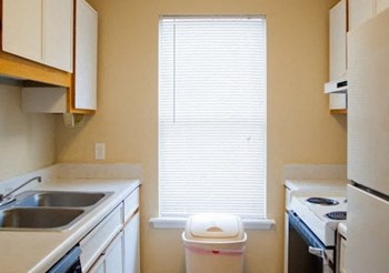 1447 STONE ROAD 1-3 Beds Apartment for Rent - Photo Gallery 5