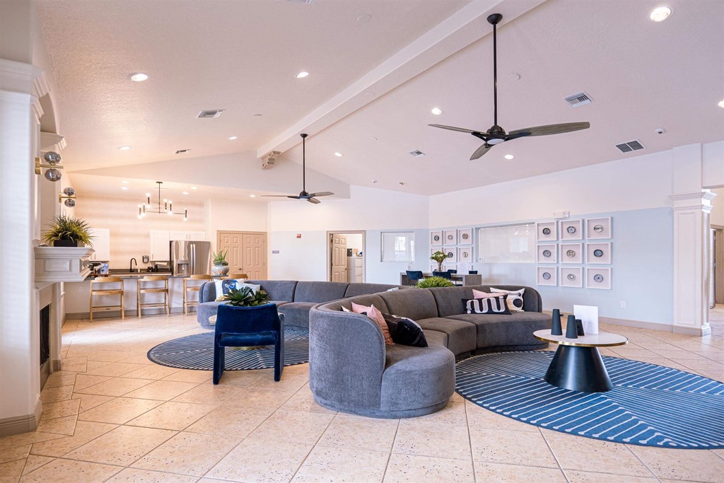 the preserve at ballantyne commons living room and kitchen