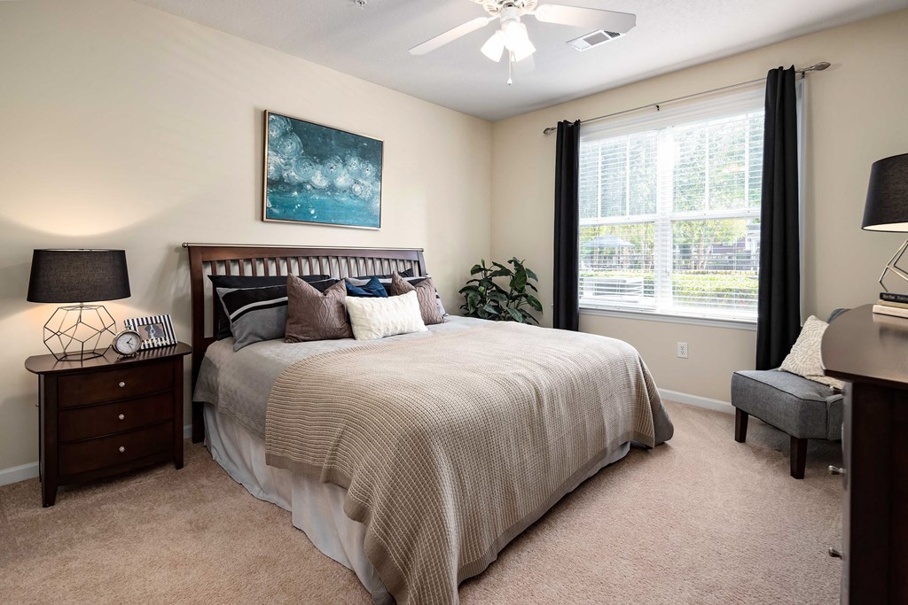 Bedroom With Ceiling Fan at Abberly Green Apartment Homes, North Carolina